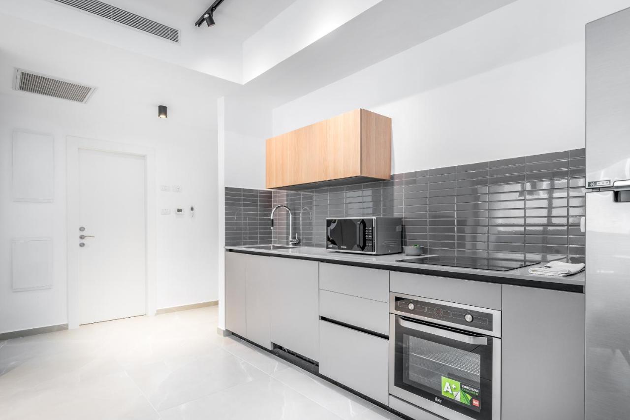 텔아비브 Stunning 1 Bdr With Balcony On Sheinkin St 아파트 외부 사진